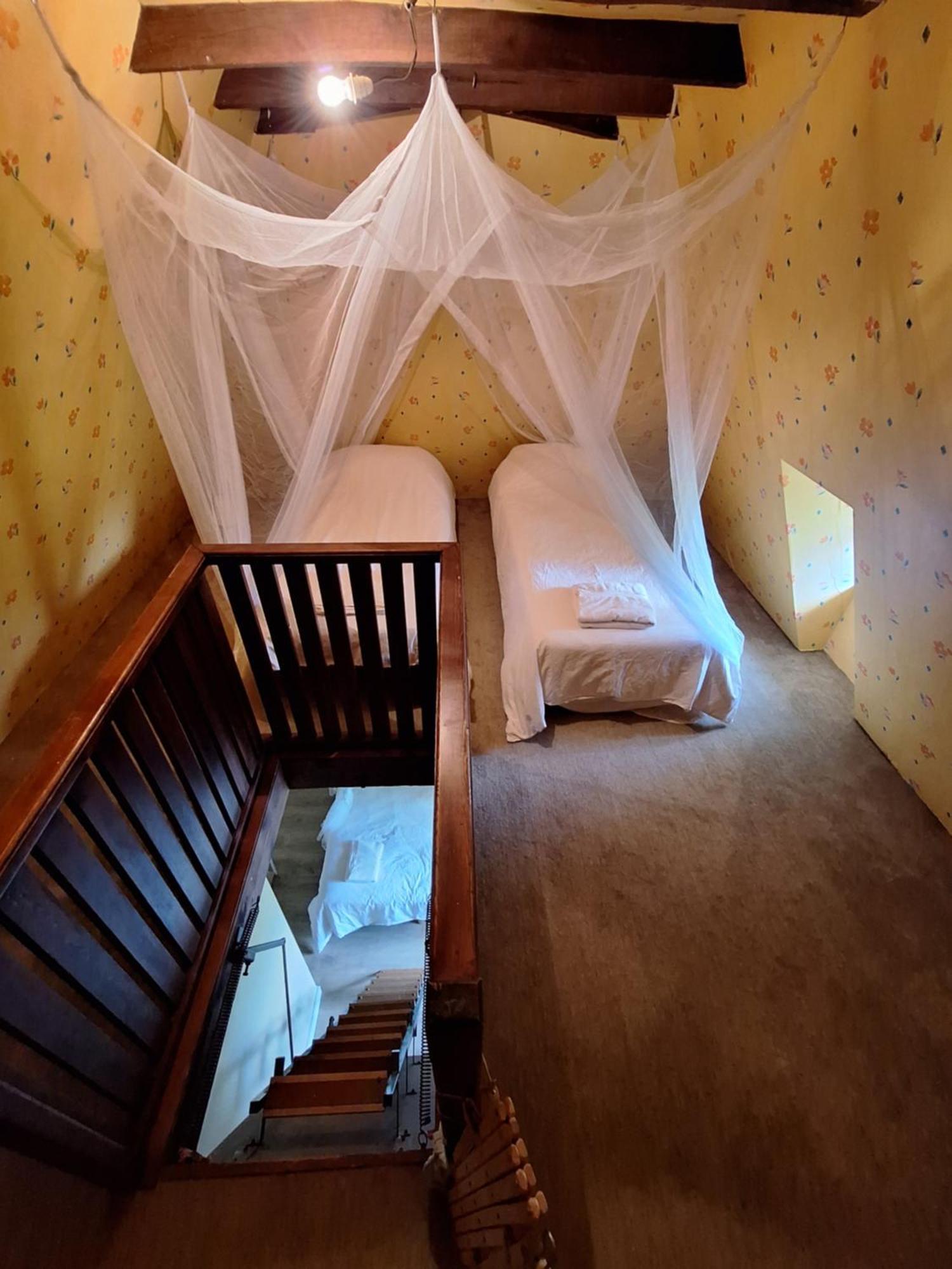 La Ferme Du Soleillal - Adult Only Hostel Campagne  ภายนอก รูปภาพ
