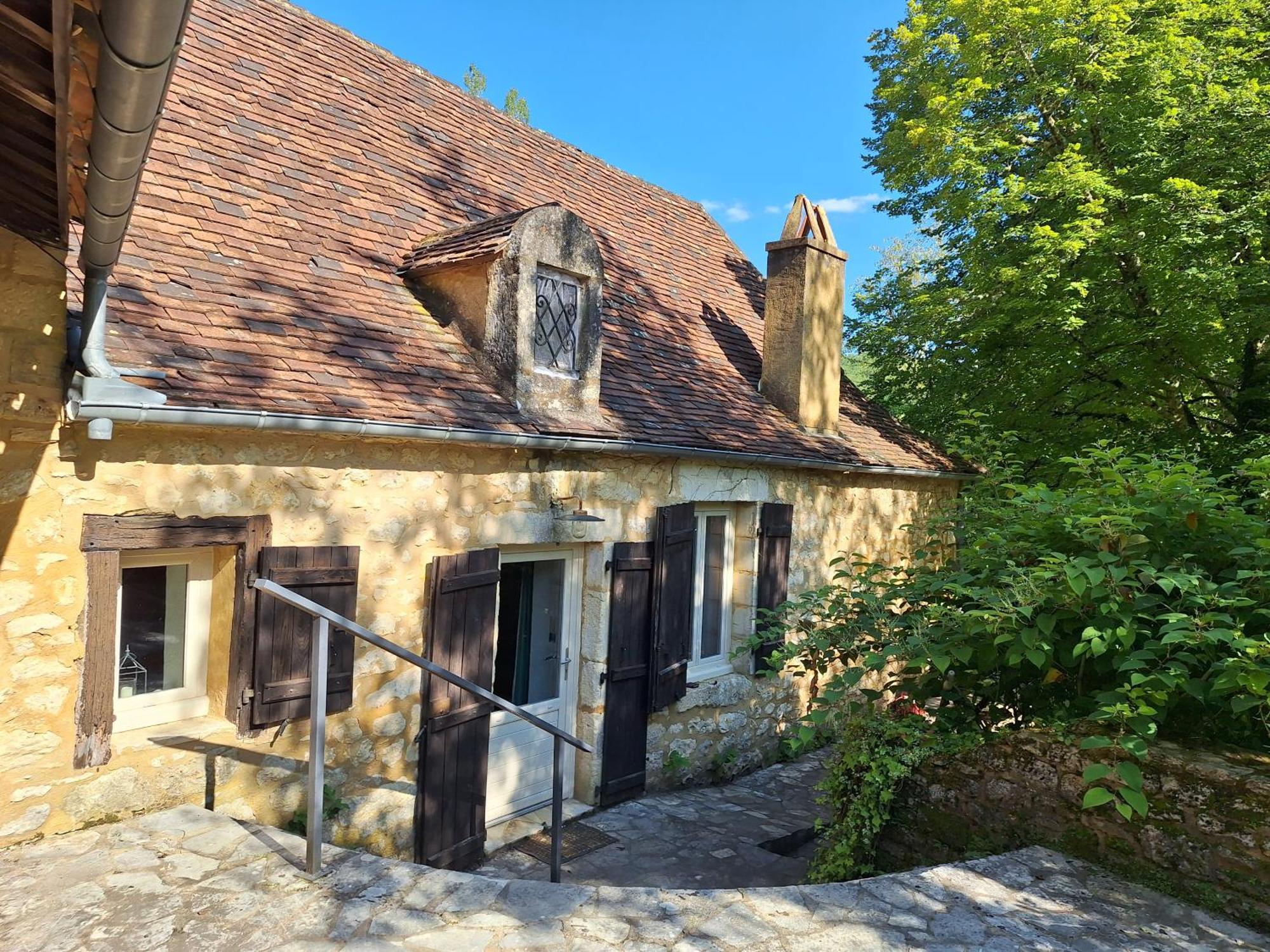 La Ferme Du Soleillal - Adult Only Hostel Campagne  ภายนอก รูปภาพ